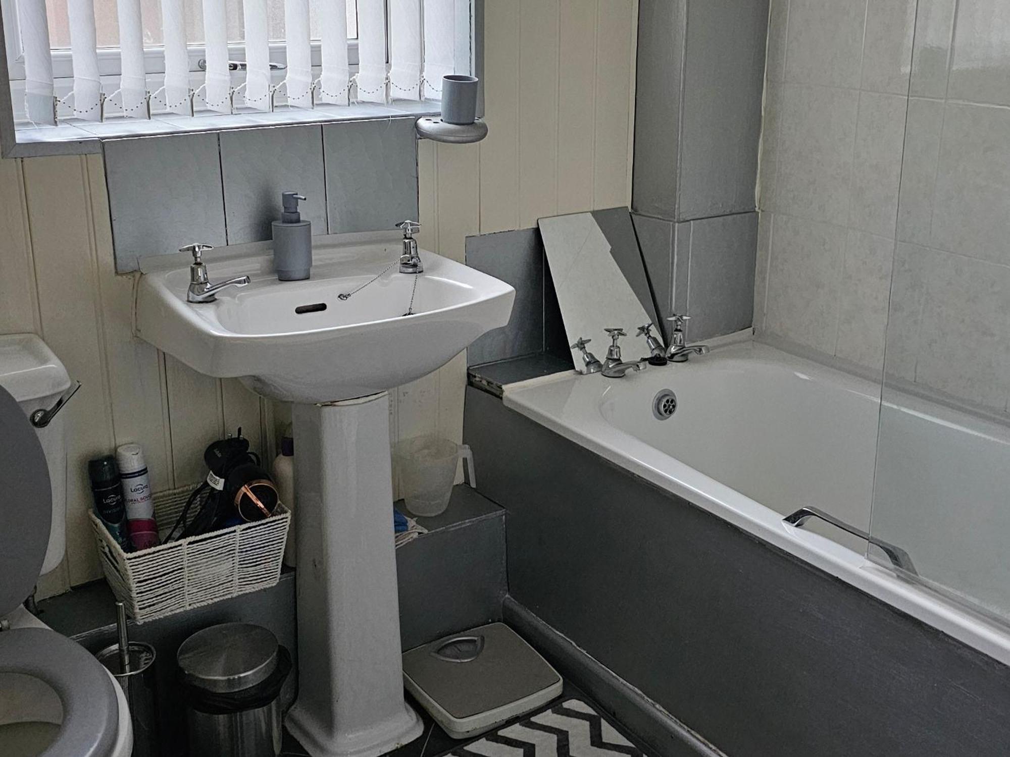 Open Planned * Birkenhead